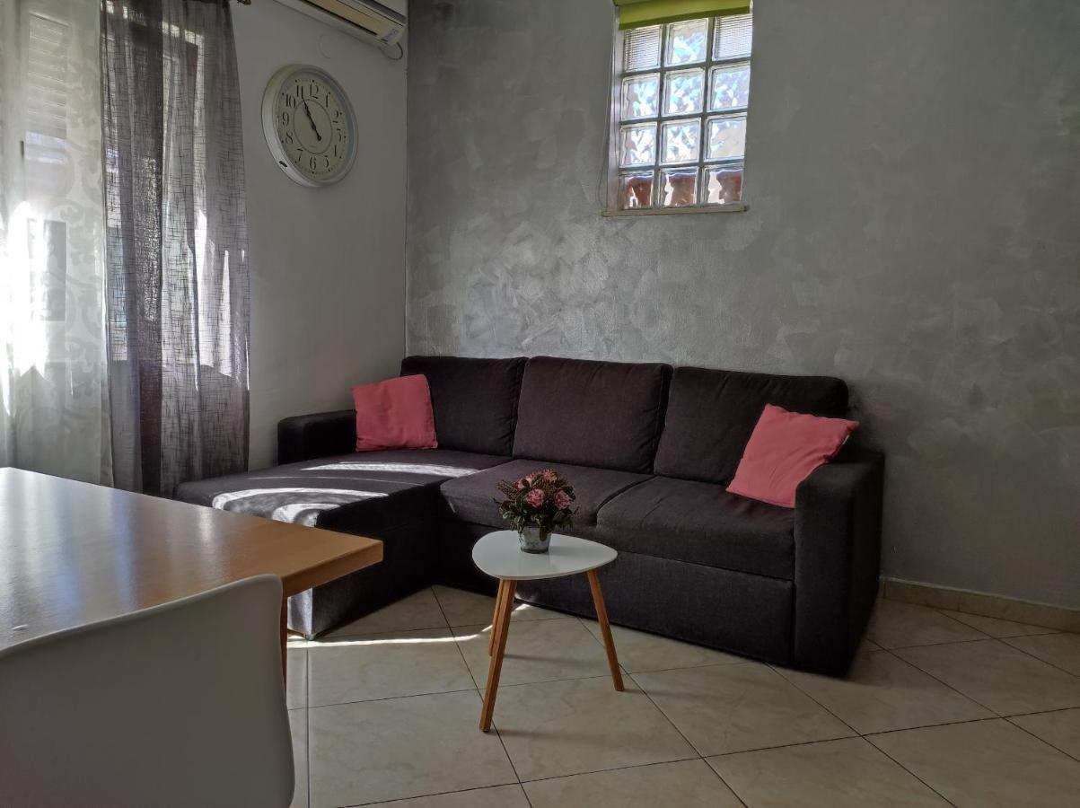 Cozy Apartment In Split In Nice Quiet Neighborhood Exterior foto